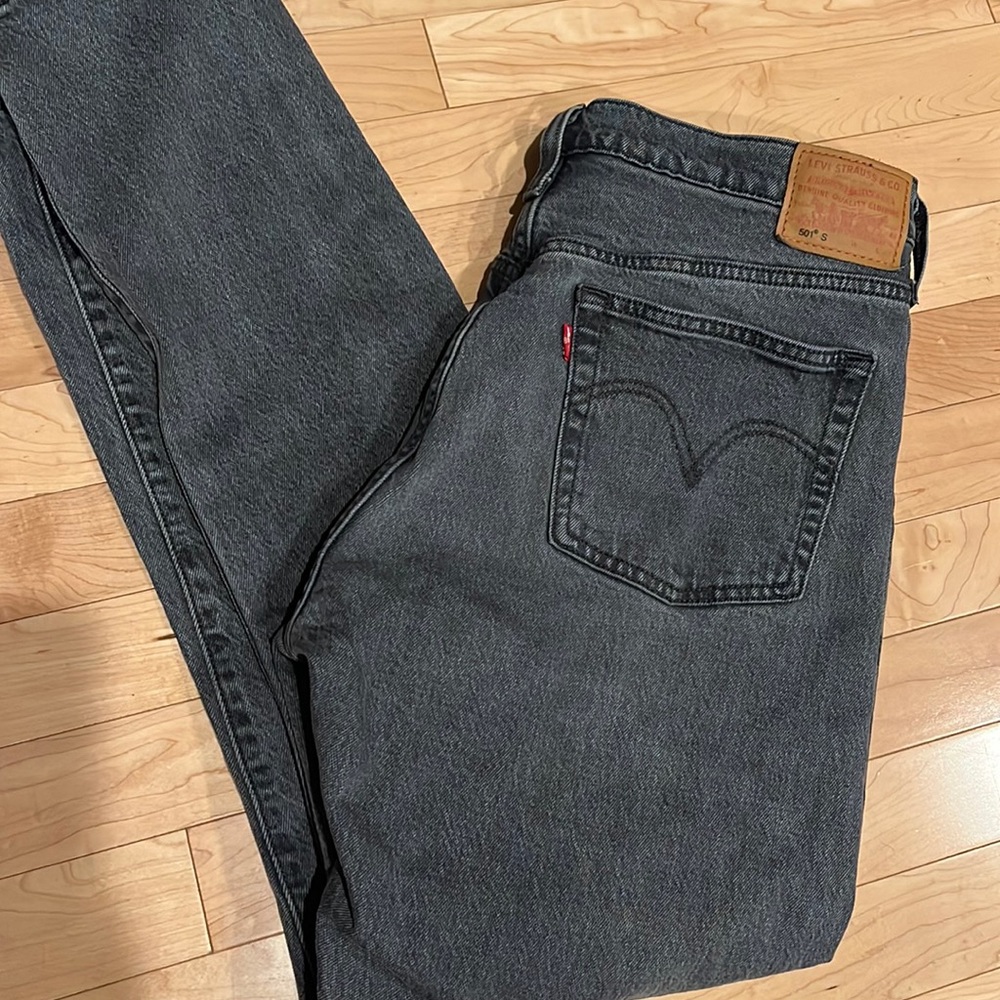 NWOT Levi’s button fly jeans 501